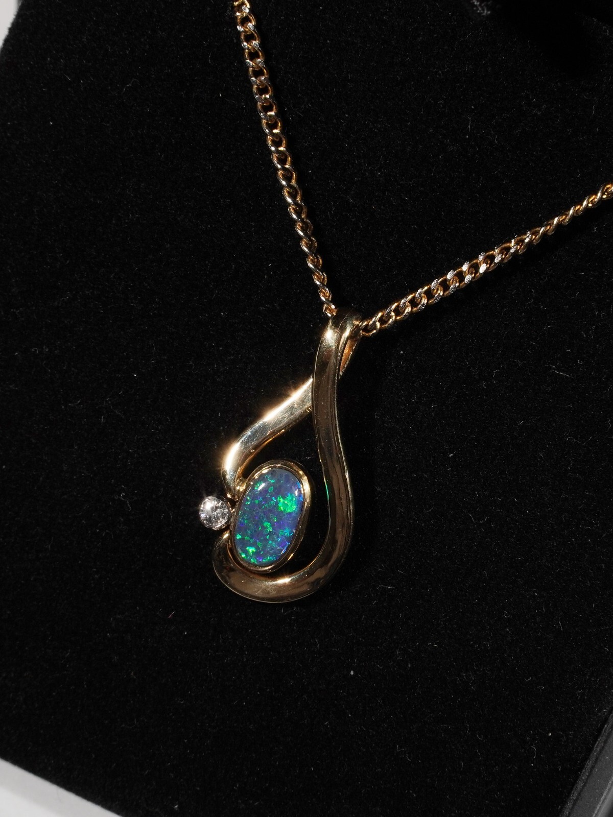 Blue Green Solid Black Opal Cabochon Diamond 18ct… - image 3