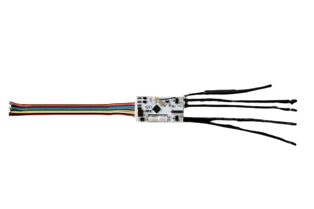 Shelly · flush-mounted · "plus uni" · universal module · measuring function · WLAN  - Image 2 of 4