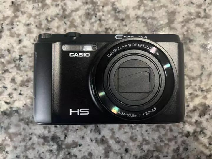 CASIO EXILIM EX-ZR1000 BK Digital Camera High Speed Comfortable Shutter Black
