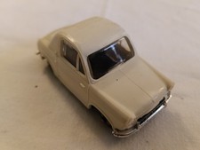 ref.A18 - 1/43 - NOREV -  VESPA 400 blanche