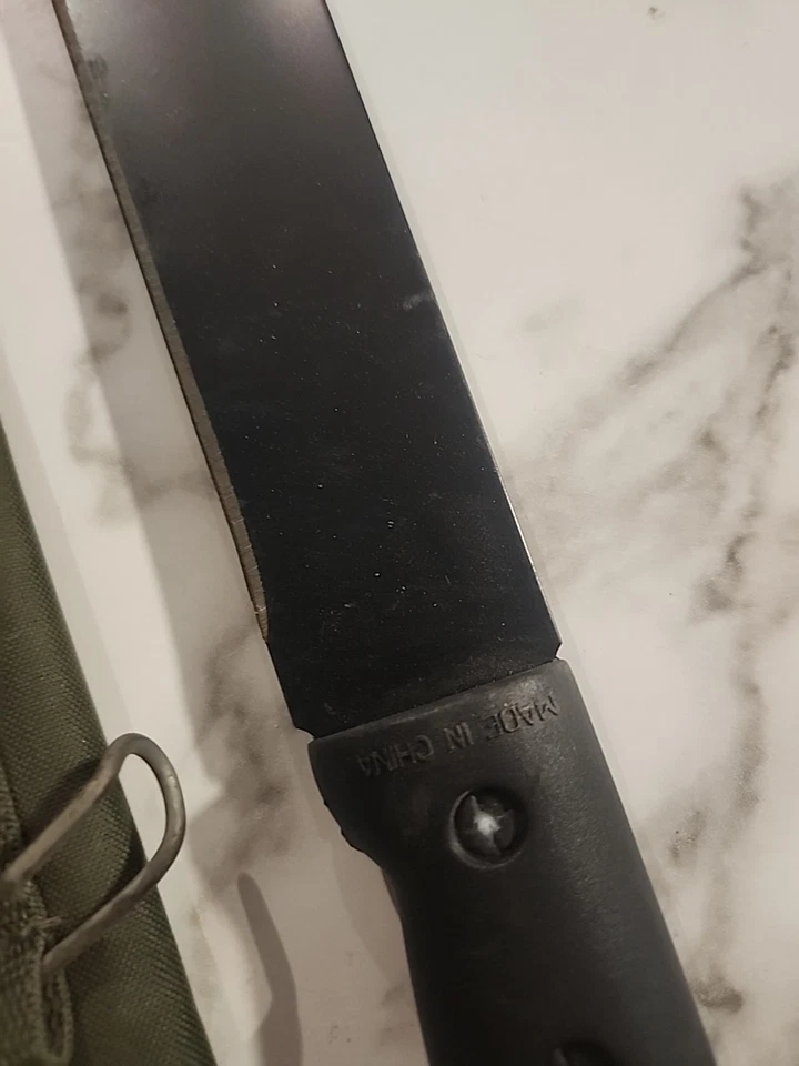 Coleman 18"  Steel Machete Knife With Green Sheath As Is Made In China - Image 4 of 4