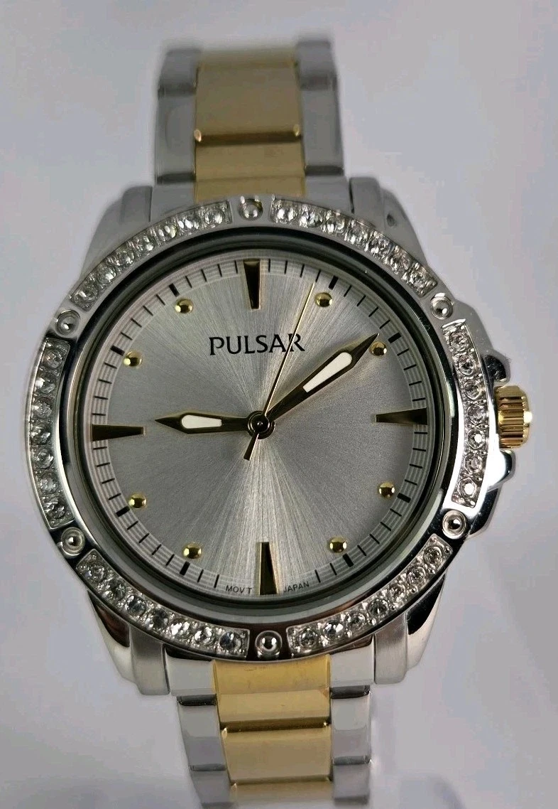 Pulsar Gold Wristwatches with Vintage for sale | eBay display picture 1