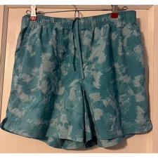 Columbia men  s swim trunks blue printed size medium beach