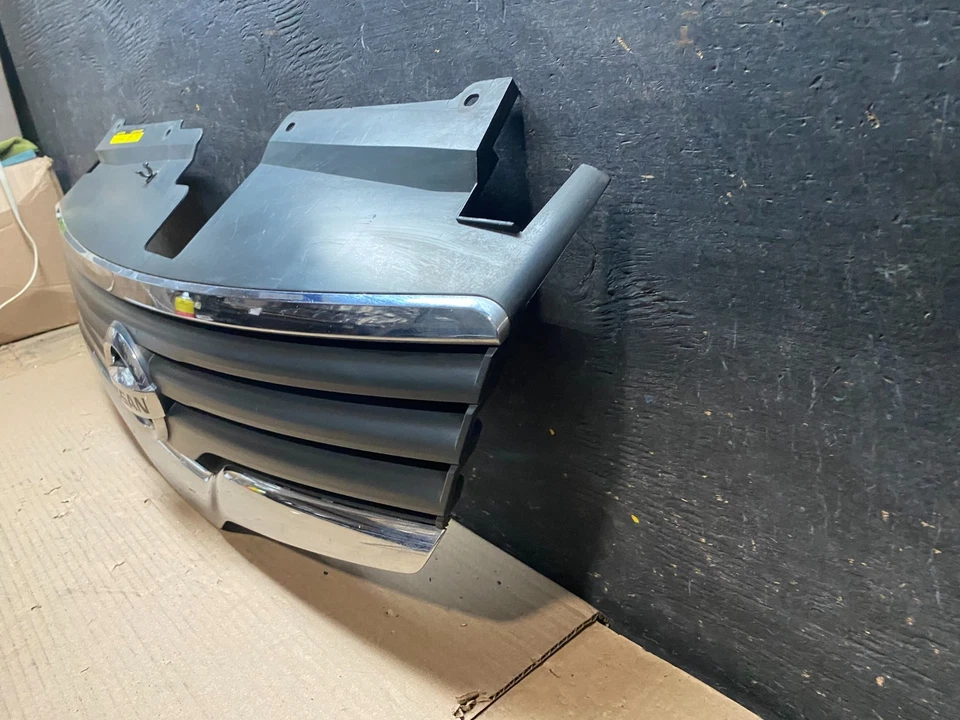 Nissan Altima 2007 2008 2009 parrilla superior delantera sedán OEM U7872 DG Foto 2 de 4