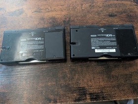 Nintendo DS Lite Consoles for Parts / Repair Lot of 2