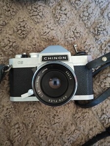 Vintage Chinon CS 35mm SLR film Camera with 50mm F2.8 Auto Flex Lens & Case