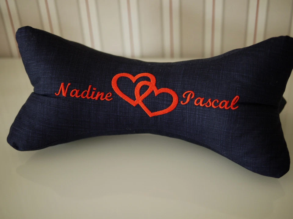 Hochzeitsgeschenk Kissen personalisiert bestickt Geschenk zur Hochzeit mit Namen - Bild 2 von 4