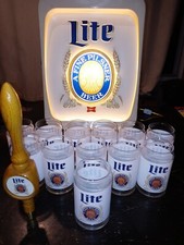 MILLER LITE  Collectors set ( Rare)