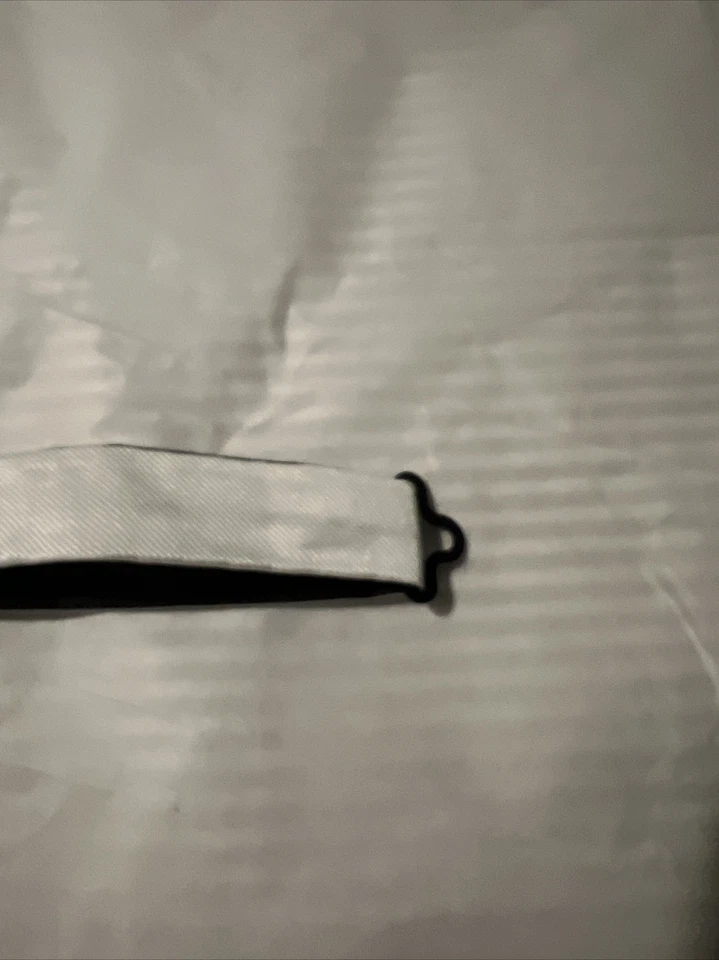 Pajarita Calvin Klein blanca grande alta ajustable con clip hasta 20 pulgadas cuello formal Foto 4 de 4