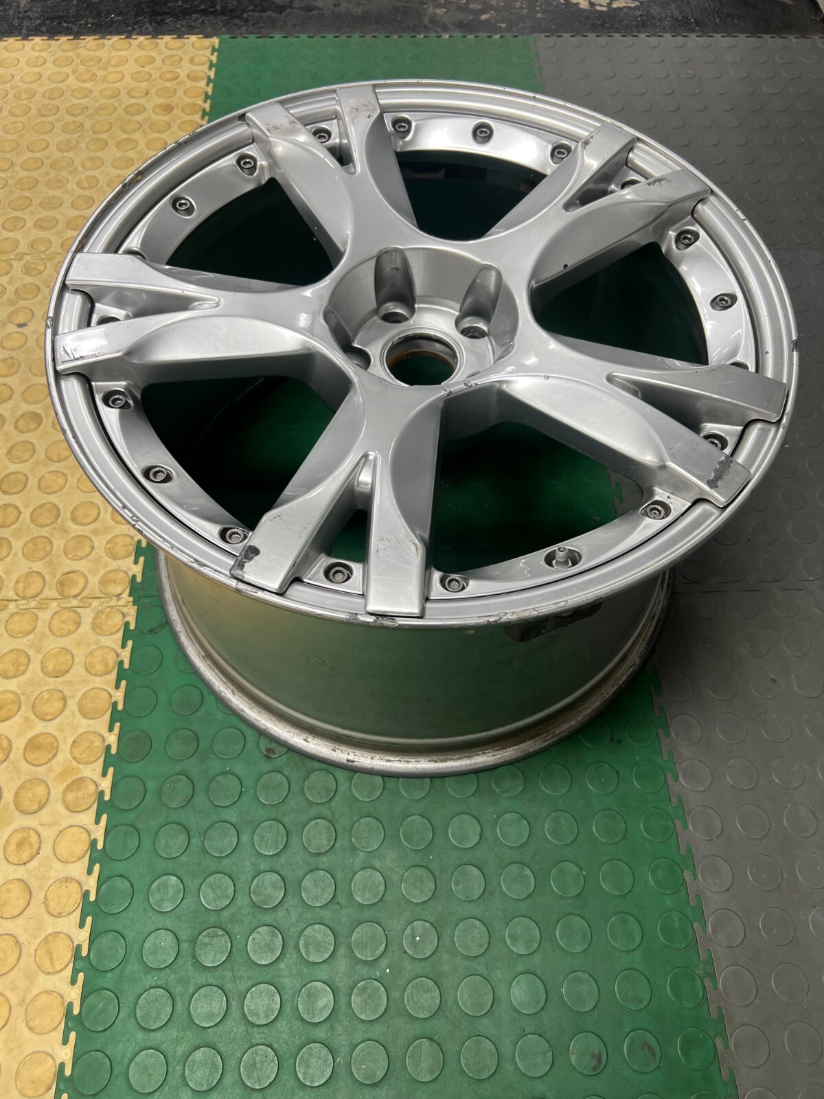 Lamborghini Gallardo OEM 19" Callisto Rear Wheel Silver 2004-14 Coupe/Spyder