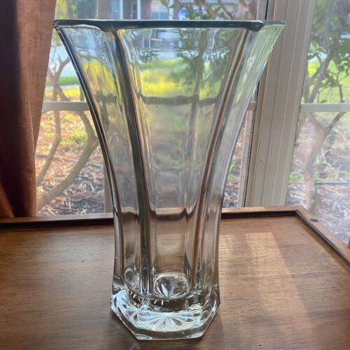 Vintage Hoosier Glass 10" Vase 4041 Hexagon Clear Heavy Flowers Centerpiece - Picture 1 of 6