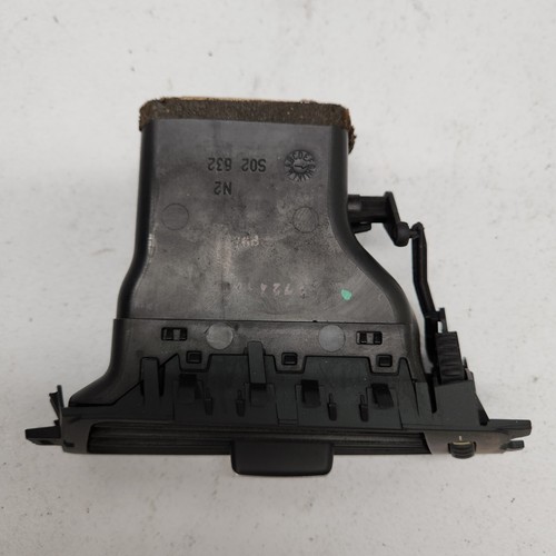 07-13 BMW 328i Passenger Right Dashboard Air Vent A/C Grille OEM 64229123298 - Picture 3 of 11