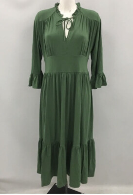 baukjen green dress Kaydence Printed Midi Tea Dress with Livaeco - Green Shadow Spot main image 0
