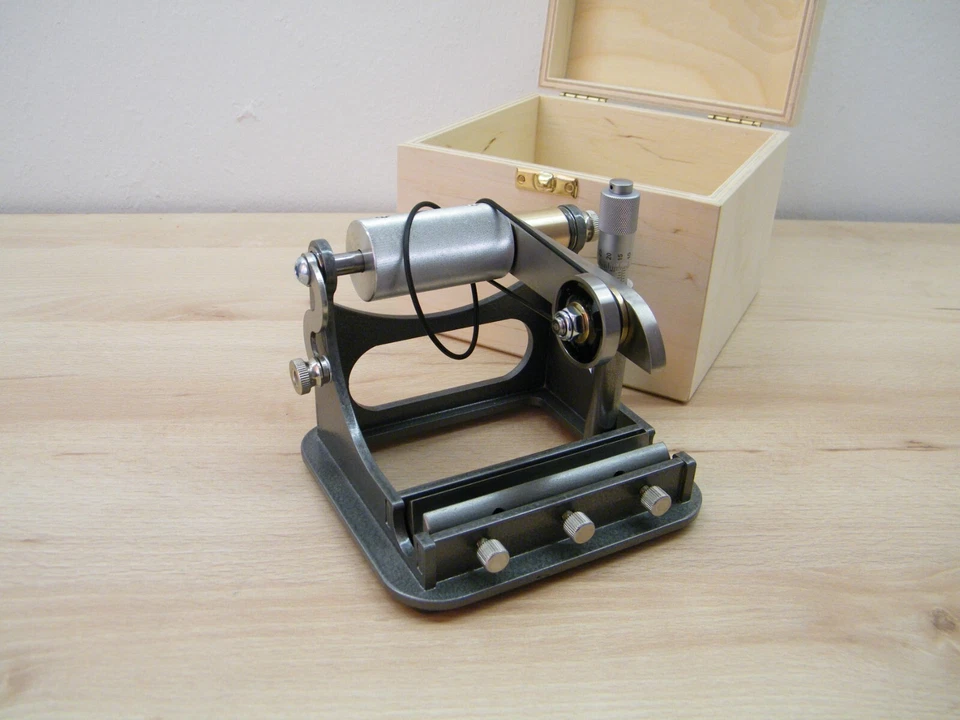 WATCHMAKERS PIVOT POLISHING TOOL. - Image 3 of 4