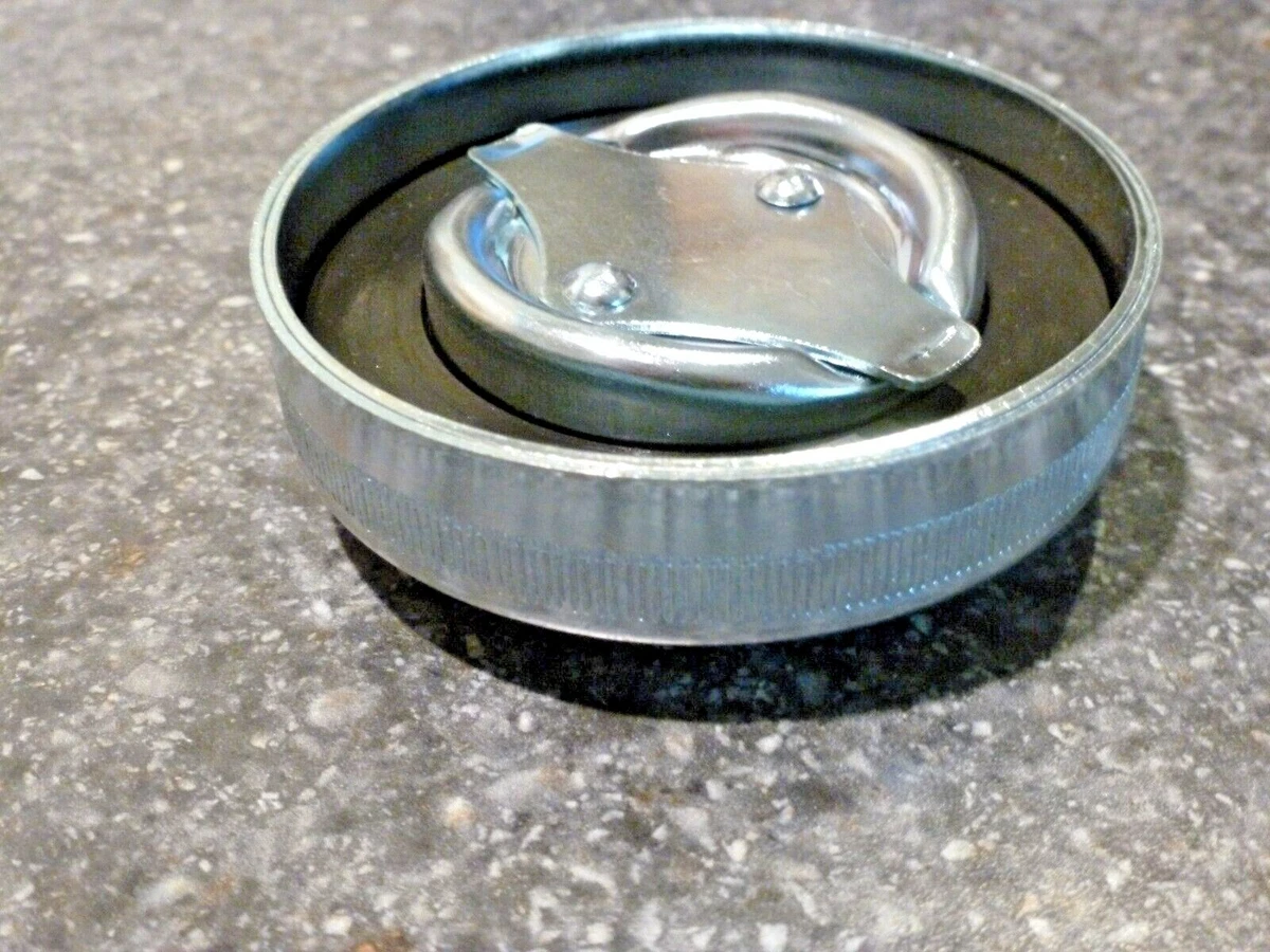 Replacement radiator cap for Allis Chalmers International Steiner part IHS337