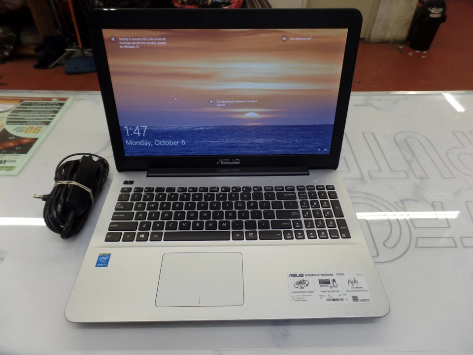 DVD Asus VioBook R556LA-RH31 (WX) 1,70 Ghz i3-4005u 4 GB 500 GB Win10 de 15,6" excelente estado Foto 2 de 4