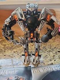 LEGO 8557 Bionicle Exo-Toa Vintage 2002 Retired 