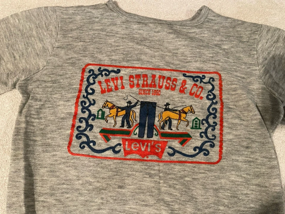 Sudadera De Colección Levi's Hecha en EE. UU. Juvenil L Gris Dos Caballos Logo 80 90s Cuello Redondo Foto 2 de 4