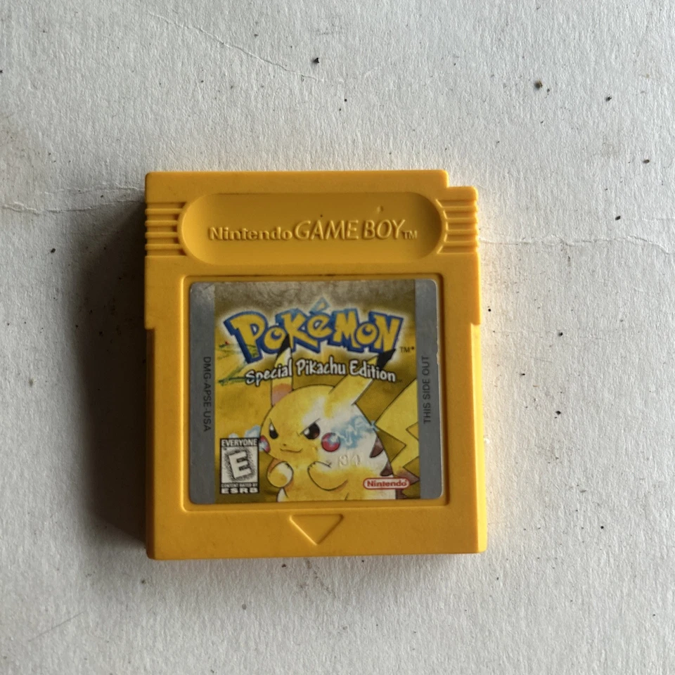 Pokemon Pikachu Yellow Edition Nintendo Game Boy Cartridge Authentic - Image 3 of 4