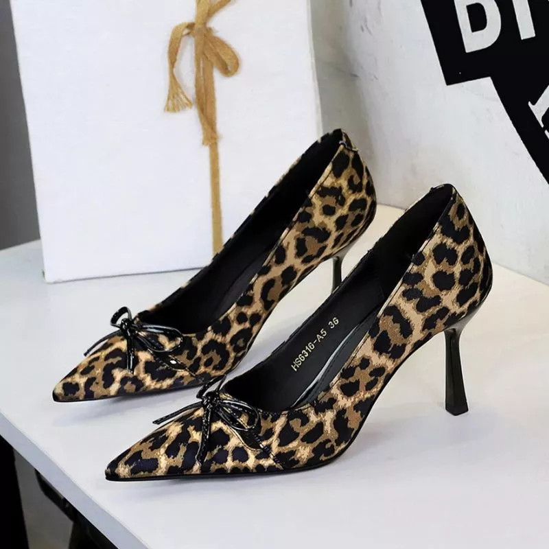 Decolleté Mujer Elegante Animal Print Con Lazo Tacón Alto 8 Cm CF65362