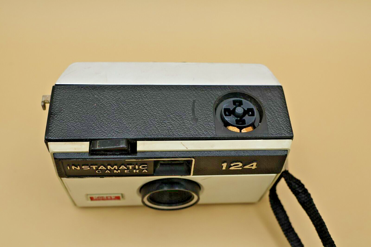 Vintage 1960's KODAK Instamatic 124 Film Photography Camera, Made