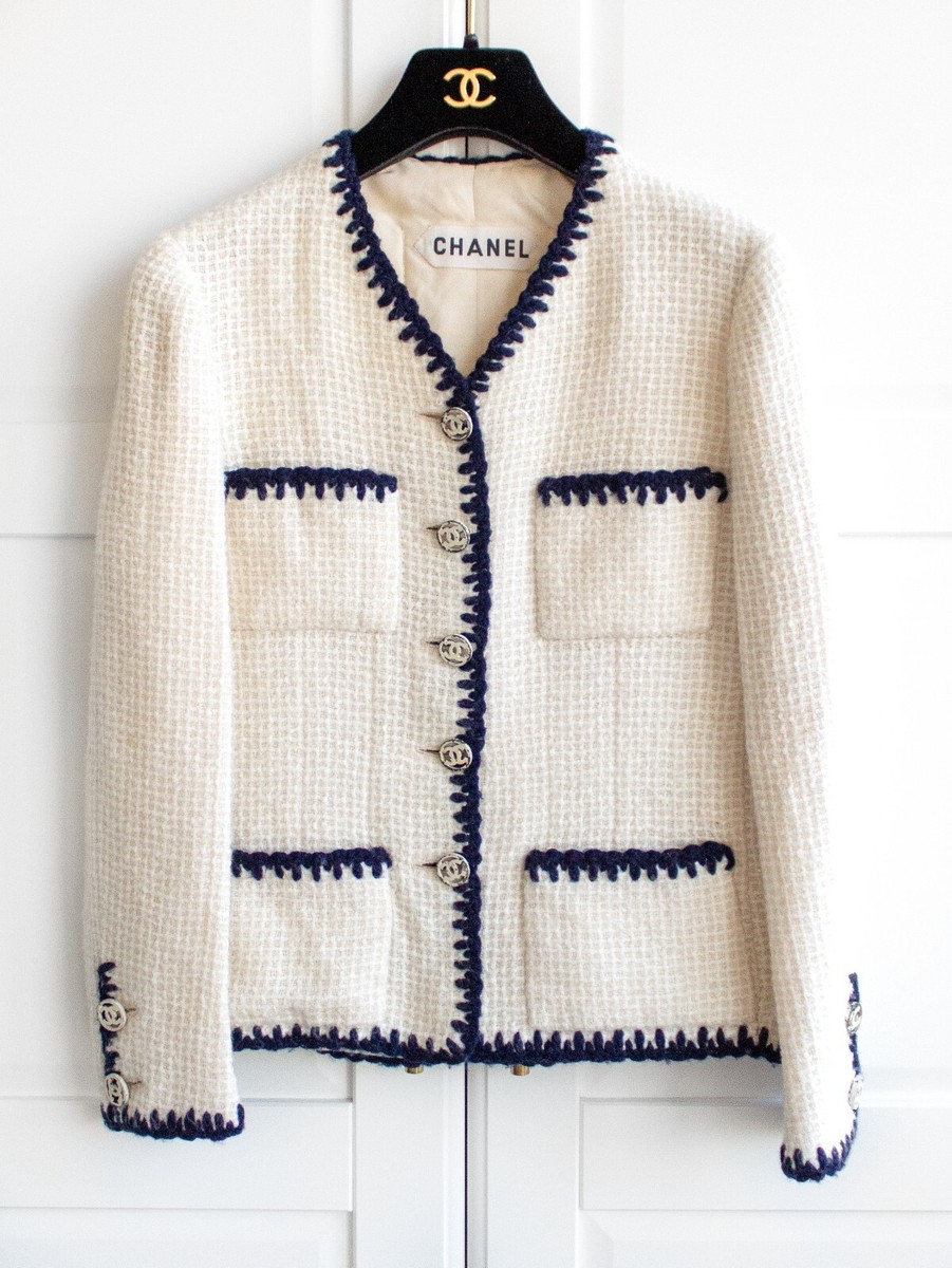 Chanel Vintage Haute Couture 1970s Blue Jasmine White Navy Tweed