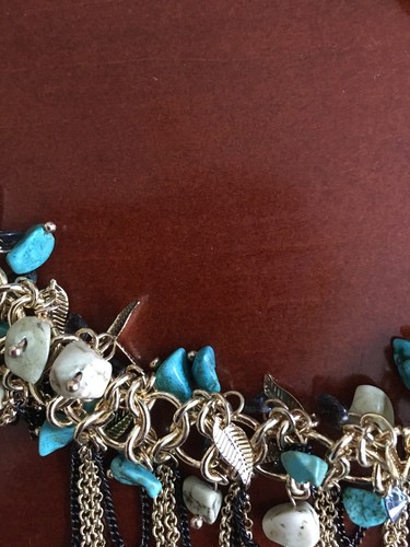 2 GOLDTONE CHAIN BRACELETS W TURQUOISE STONES GOLD DISCS RED RHINESTN FISH CHARM - Picture 6 of 6