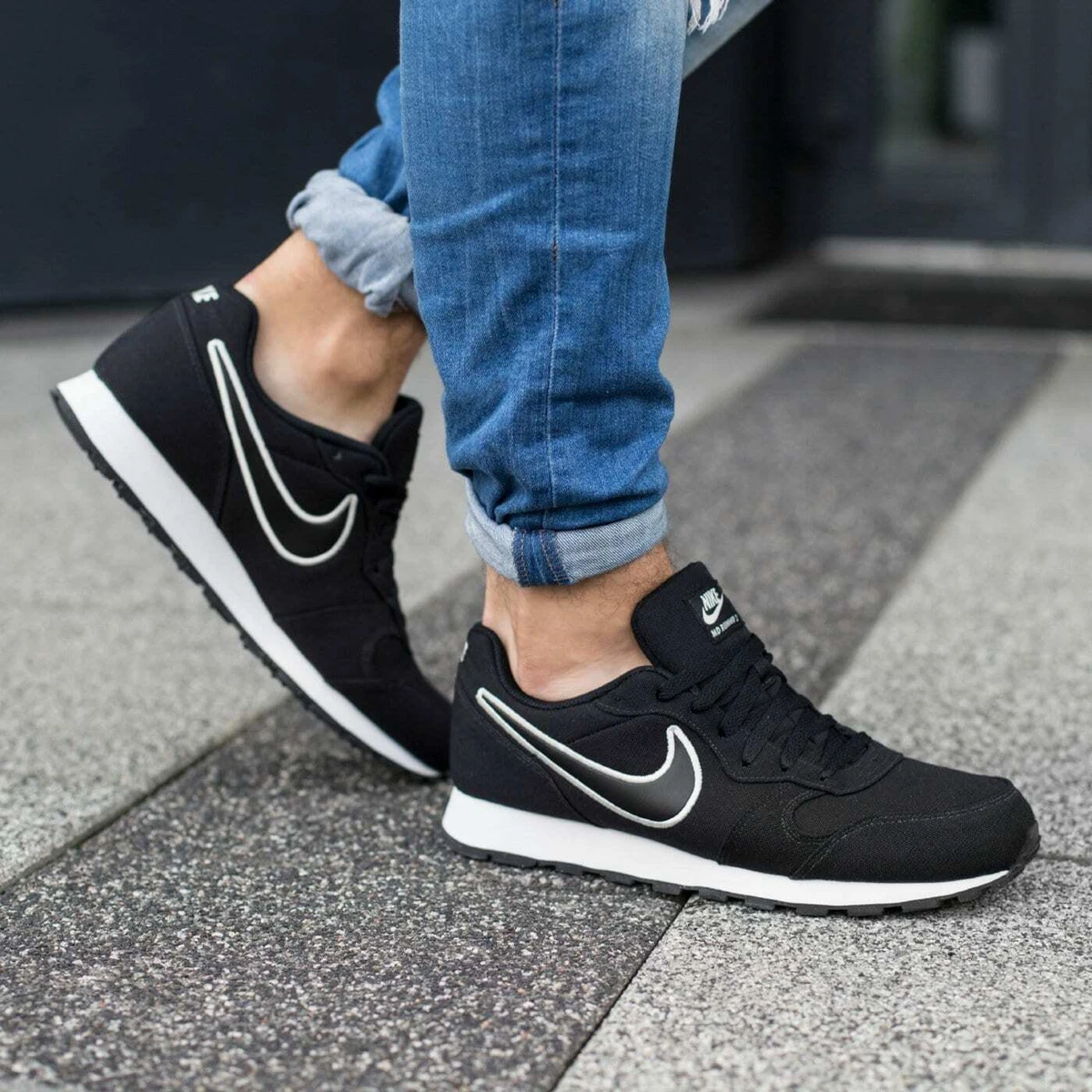 gemeenschap pin Omgekeerd NIKE Md Runner 2 SE Running Men's Shoes Athletic Sneakers UK 9 US 10 EUR 44 | eBay gemeenschap pin Omgekeerd NIKE Md Runner 2 SE Running Men's Shoes Athletic Sneakers UK 9 US 10 EUR 44 | eBay
