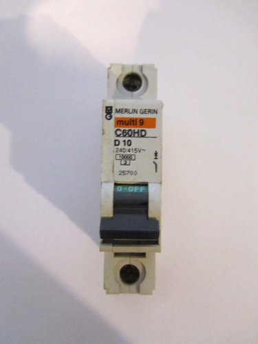 MERLIN GERIN MULTI9 C60HD D10 25700 MINI CIRCUIT BREAKER USED - Picture 2 of 7