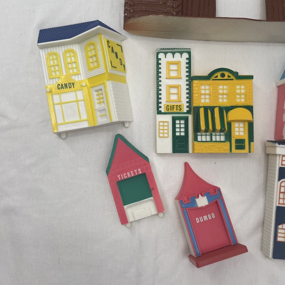 Vintage Sears Exclusive Disney Disneyland Commemorative Playset 10