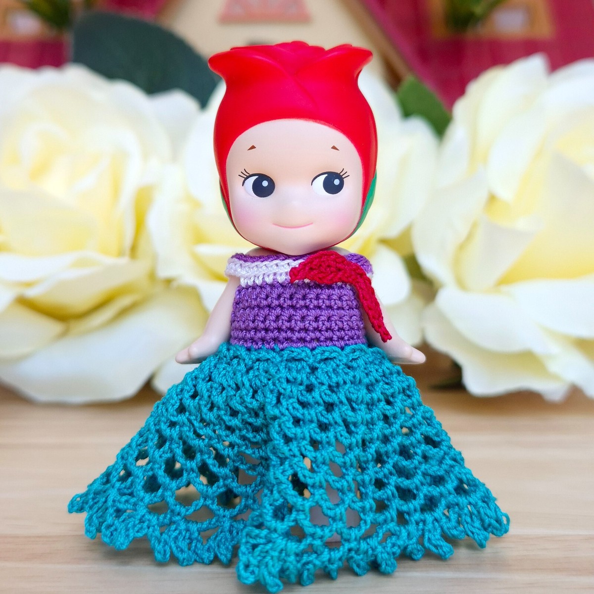 その他 Zsiga A Little Red Flower for You Figure Two POP MART online exclusives are dropping June 6 during