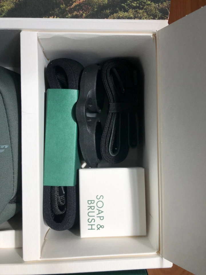 NEW Swarovski NL Pure 10 x 32 Binoculars Burnt Orange - Brand New in Box - Image 3 of 4