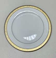 Comtemporary Noritake 8 1/4” Signature Gold Salad Plate 4276