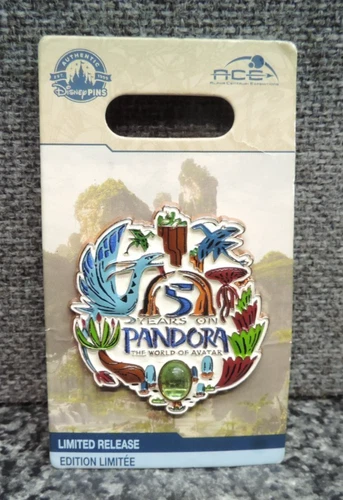 Disney World Animal Kingdom Limited Release Pin 5 Years on Pandora World Avatar