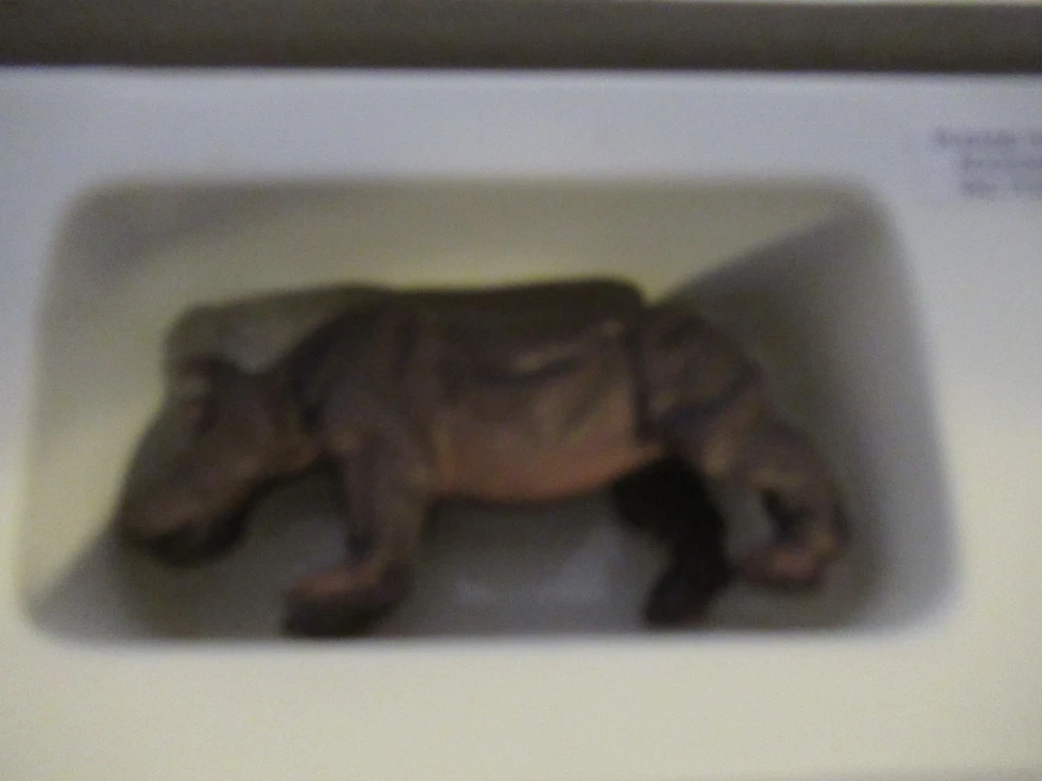 CORGI FODEN S21 ARTIC TANK TRAILER + ANIMALS - CHIPPERFIELDS SCALE 1:50 No 14201 - Image 4 of 4