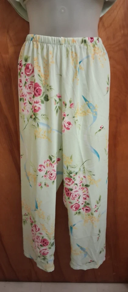 Juego de Dormir Floral Verde Claro Etiqueta Rosa Oscar de la Renta Pequeño Gasa De Colección Foto 4 de 4