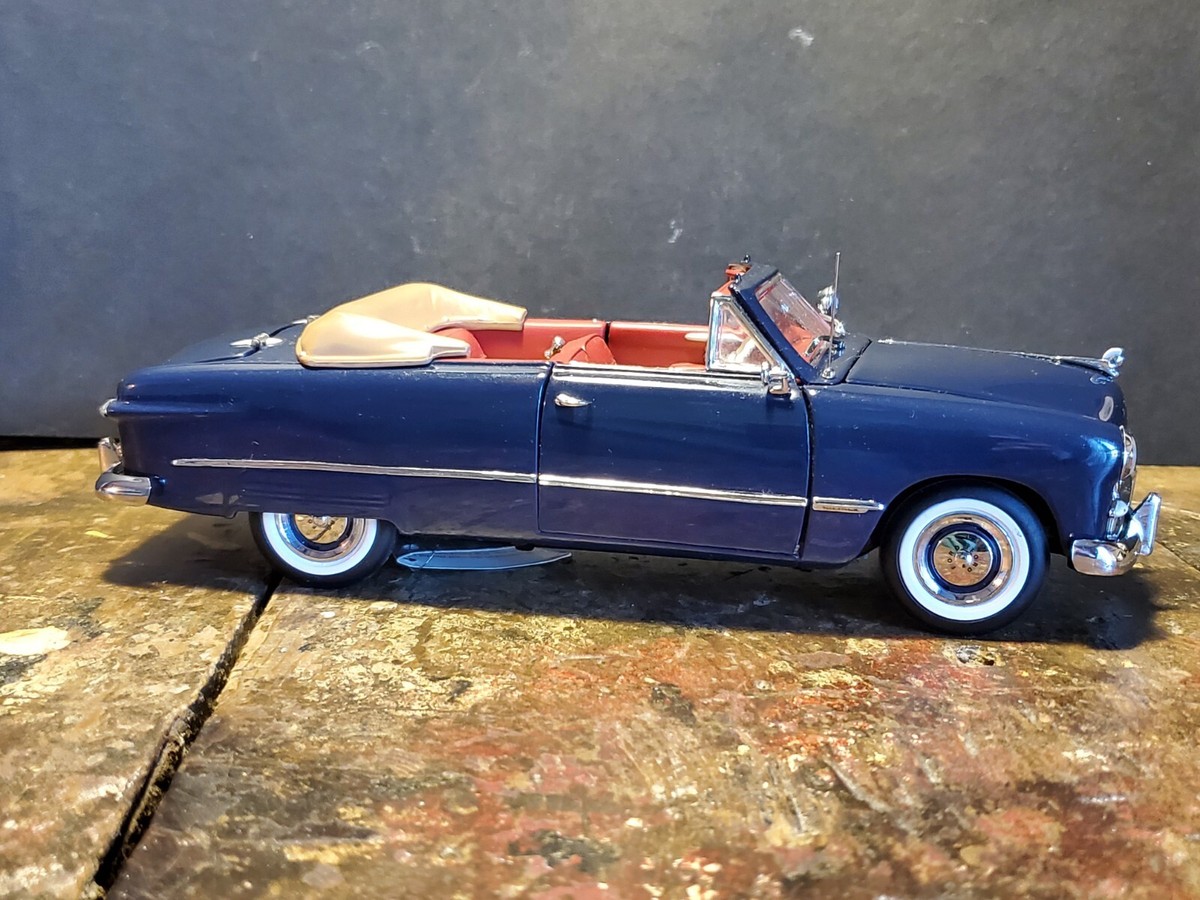 Franklin Mint 1949 Ford Custom Convertible 1:24 Scale Diecast