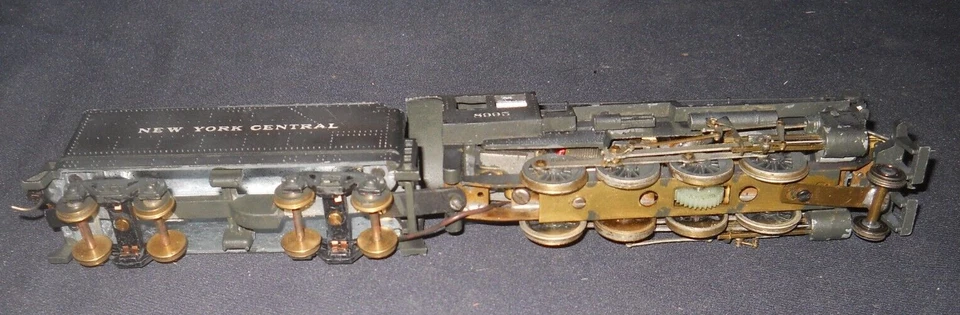 HO Scale Diecast & Brass Custom Built NYC 2-8-0 - Image 4 of 4