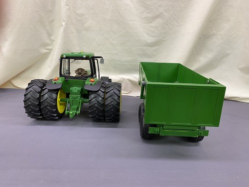 ERTL John Deere 7430 Tractor And Trailer Light/Sound Rear Duals 12” Tractor - Picture 5 of 12