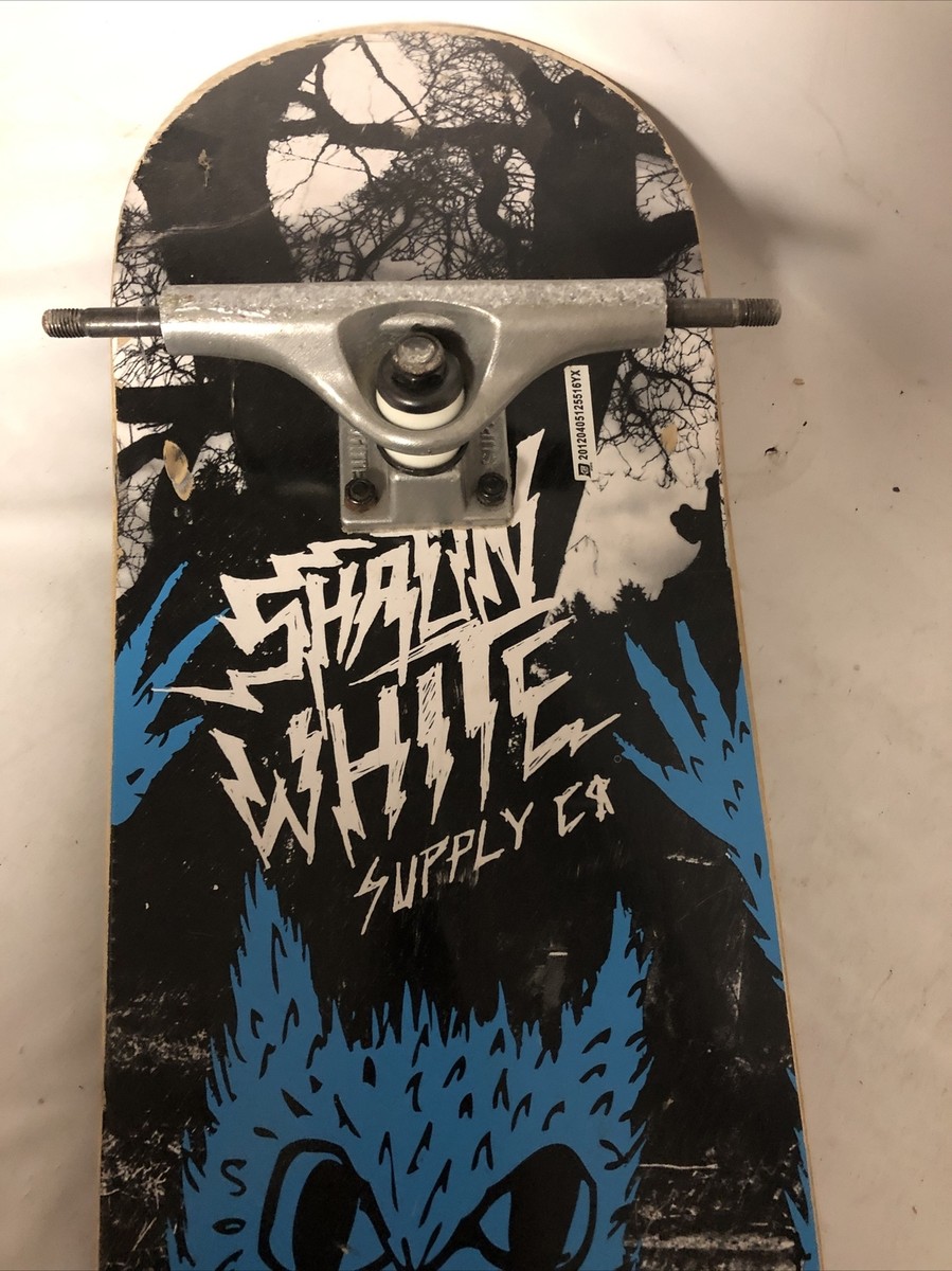 Shaun White Supply Co skateboard deck w/trucks Sport