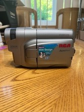 RCA AUTO SHOT 200X DIGITAL ZOOM 5 HEAD VIDEO CAMCORDER MODEL C6363 UNTESTED