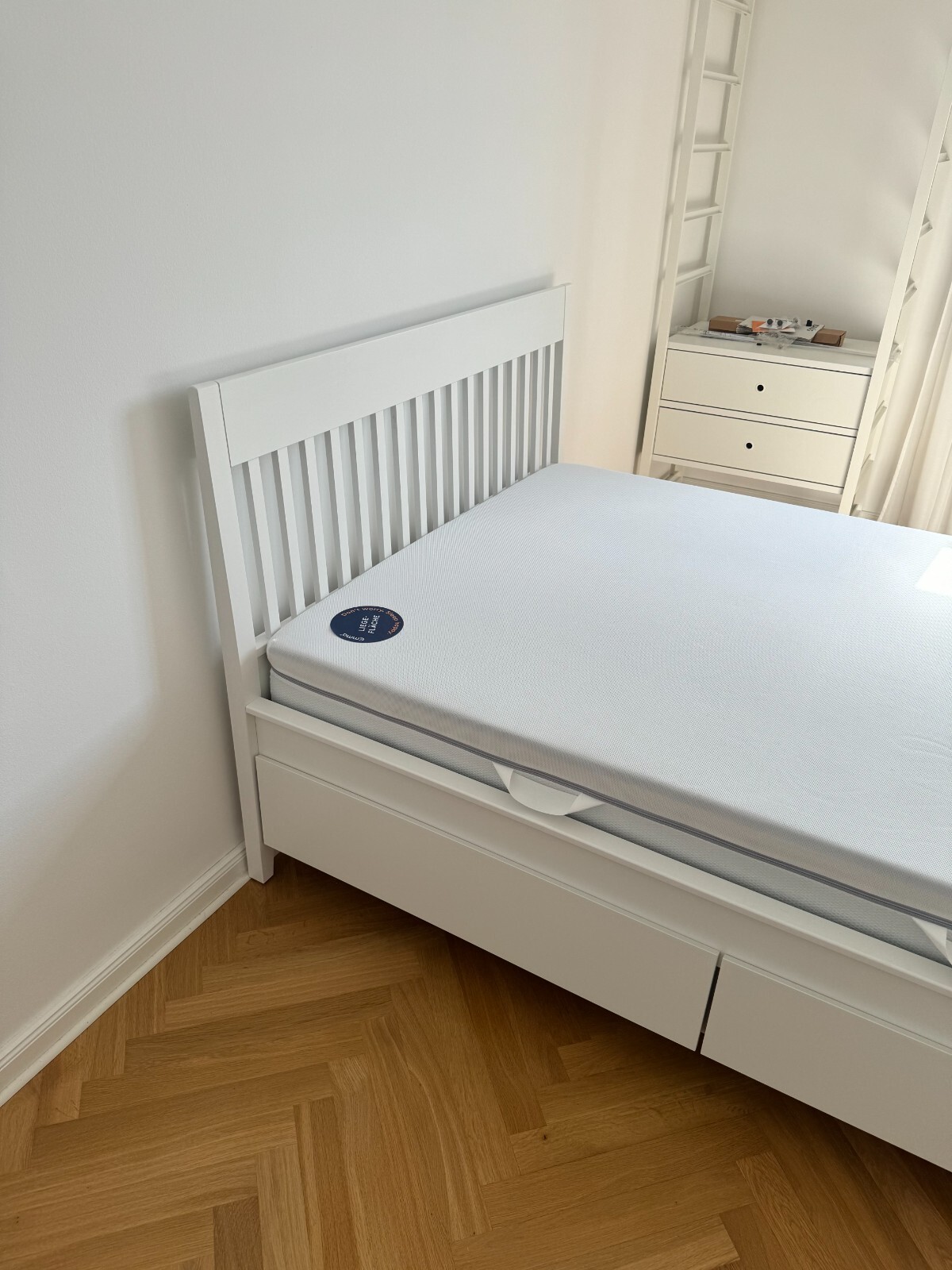 Bild 2 von 4