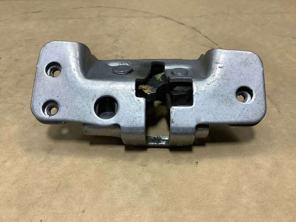 Volkswagen Routan 2010 trasero izquierdo puerta lado conductor cierre bloqueo fabricante de equipos originales+ Foto 2 de 4