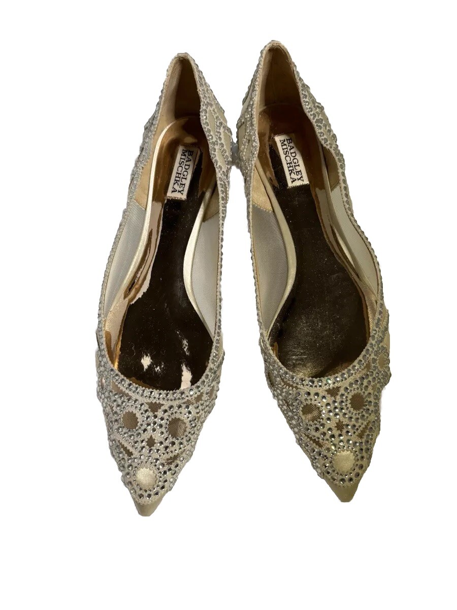 BADGLEY MISCHKA（バッジェリー・ミシュカ） GIGI Amazon.com | Badgley Mischka Women's Gigi, Ivory, 5 M US | Flats