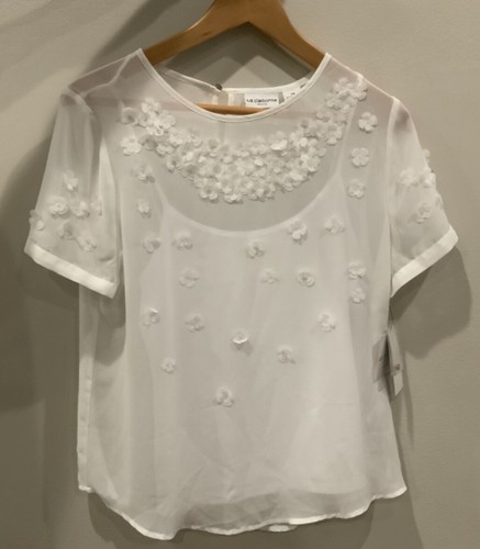 Liz Claiborne white blouse with 3D 