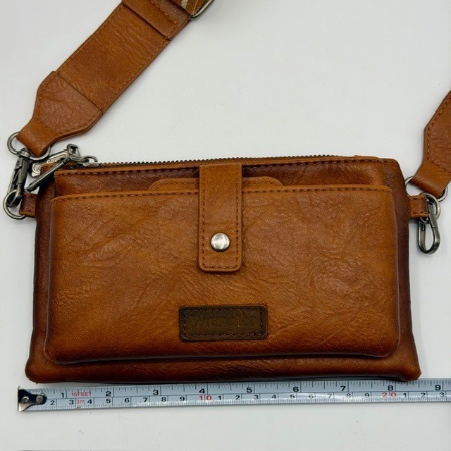 Wrangler Cognac Faux Leather Crossbody Bag logo Guitar Strap Wallet Organizer thumbnail 5