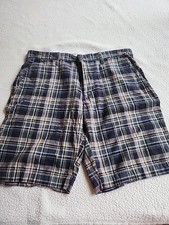 2009 Men's Gap Plaid Cotton Shorts