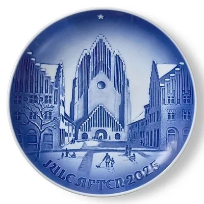 BING & GRONDAHL 2025 Christmas Plate B&G – Grundtvig’s Church, Copenhagen - NIB!