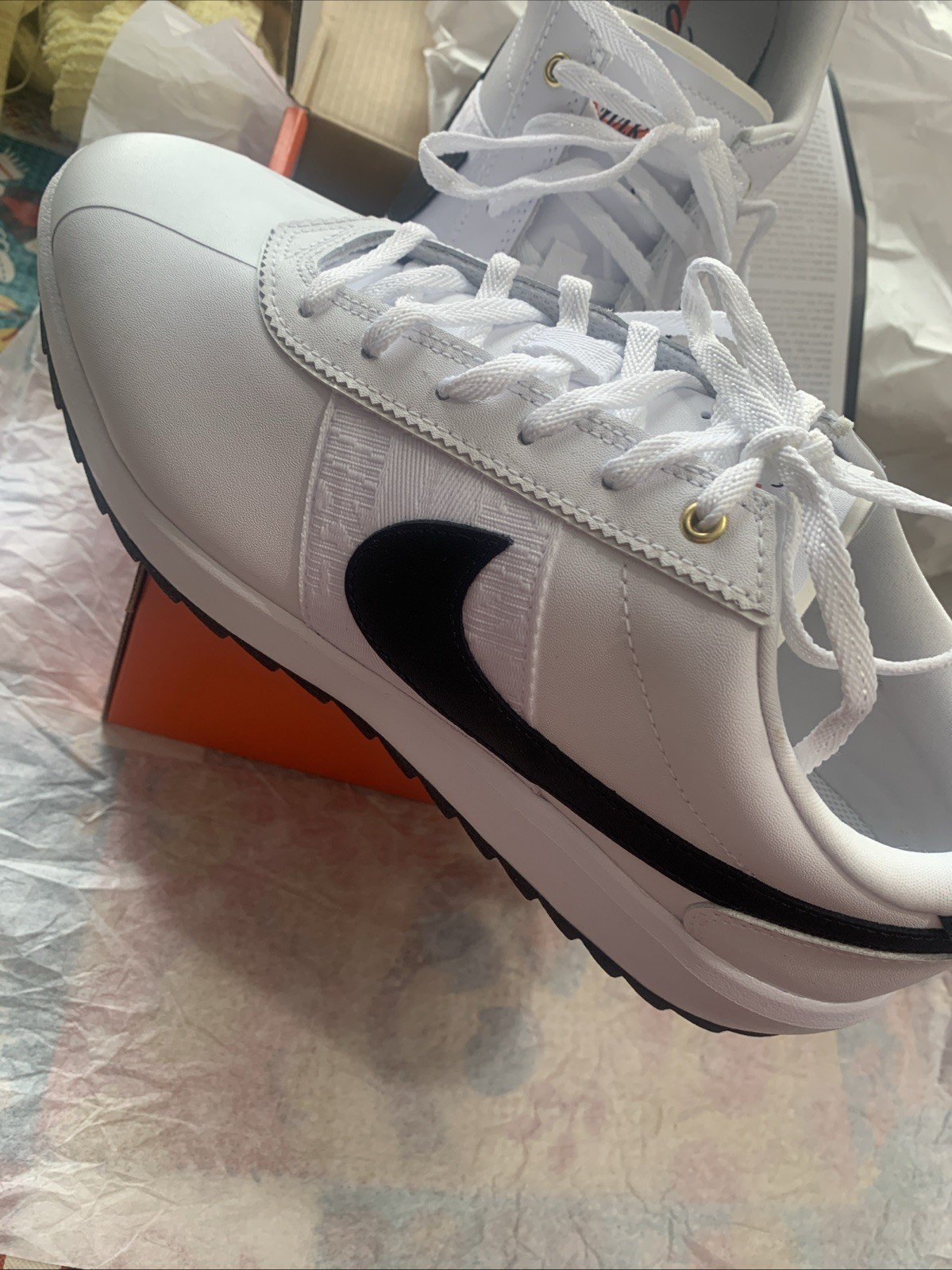 New NIB Nike Womens Cortez Spikeless Golf Shoes White & Black Size 9 Coach Comfy thumbnail 4