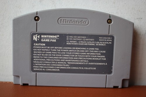 Super Mario 64 (Nintendo 64, 1996) - Picture 2 of 4